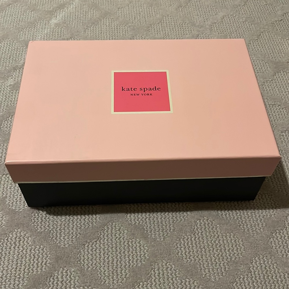 Kate spade maren shoe box